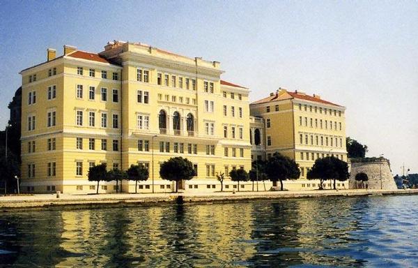 Three Catalan poets at the Seminar of Ibero-Romance Languages and Cultures at the University of Zadar