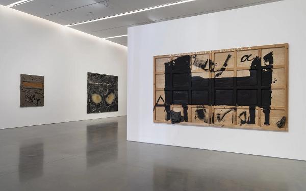 La Pace Gallery de Nova York mostra l'obra d'Antoni Tàpies