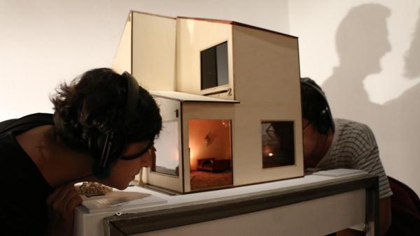 Xesca Salvà zeigt ‚Häuser Kids‘ in der Schaubude Berlin 