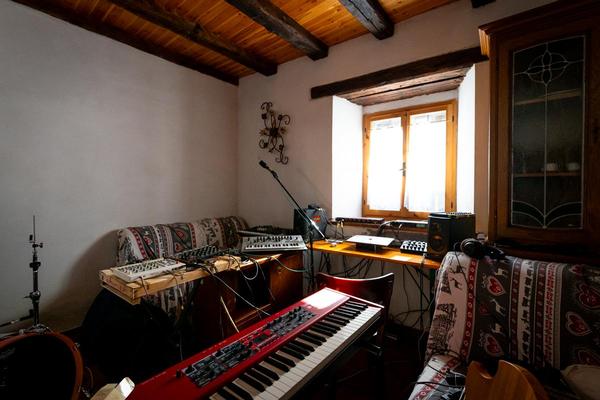 Open Call for a Musical Residency at Casamia