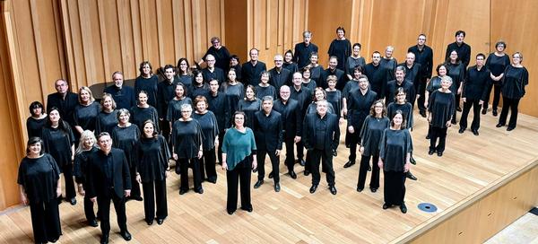 Der Coral Cantiga aus Barcelona singt gemeinsam mit drei Berliner Chören