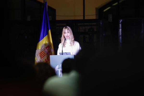 Teresa Colom, presidenta de la Fundació Ramon Llull, durant el lliurament dels premis – Foto: SFGA/CEsteve