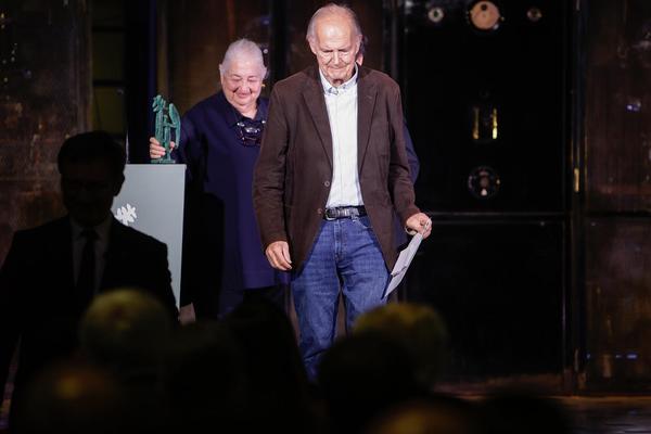 Fundación Roser Bru (Xile), XIII Premi Ramon Llull a la promoció internacional de la creació catalana. Recull el premi Miquel Bofill i Abelló, amic de la família Bru.– Foto: SFGA/CEsteve