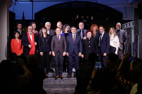 Autoritats i guardonats dels Premis Internacionals Ramon Llull 2025 – Foto: SFGA/CEsteve