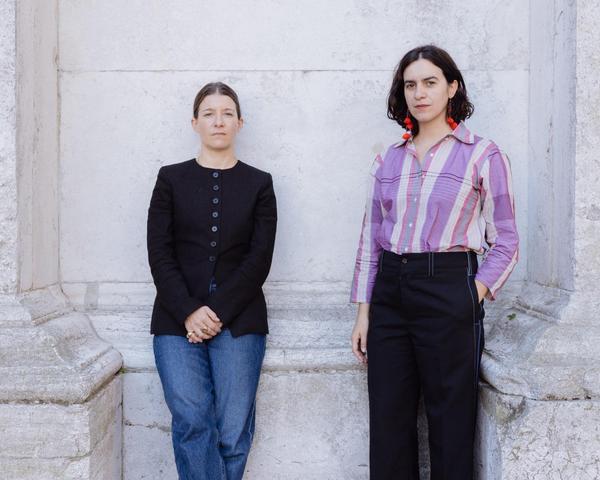 Elise Lammer i Claudia Pagès Foto: Matteo de Mayda