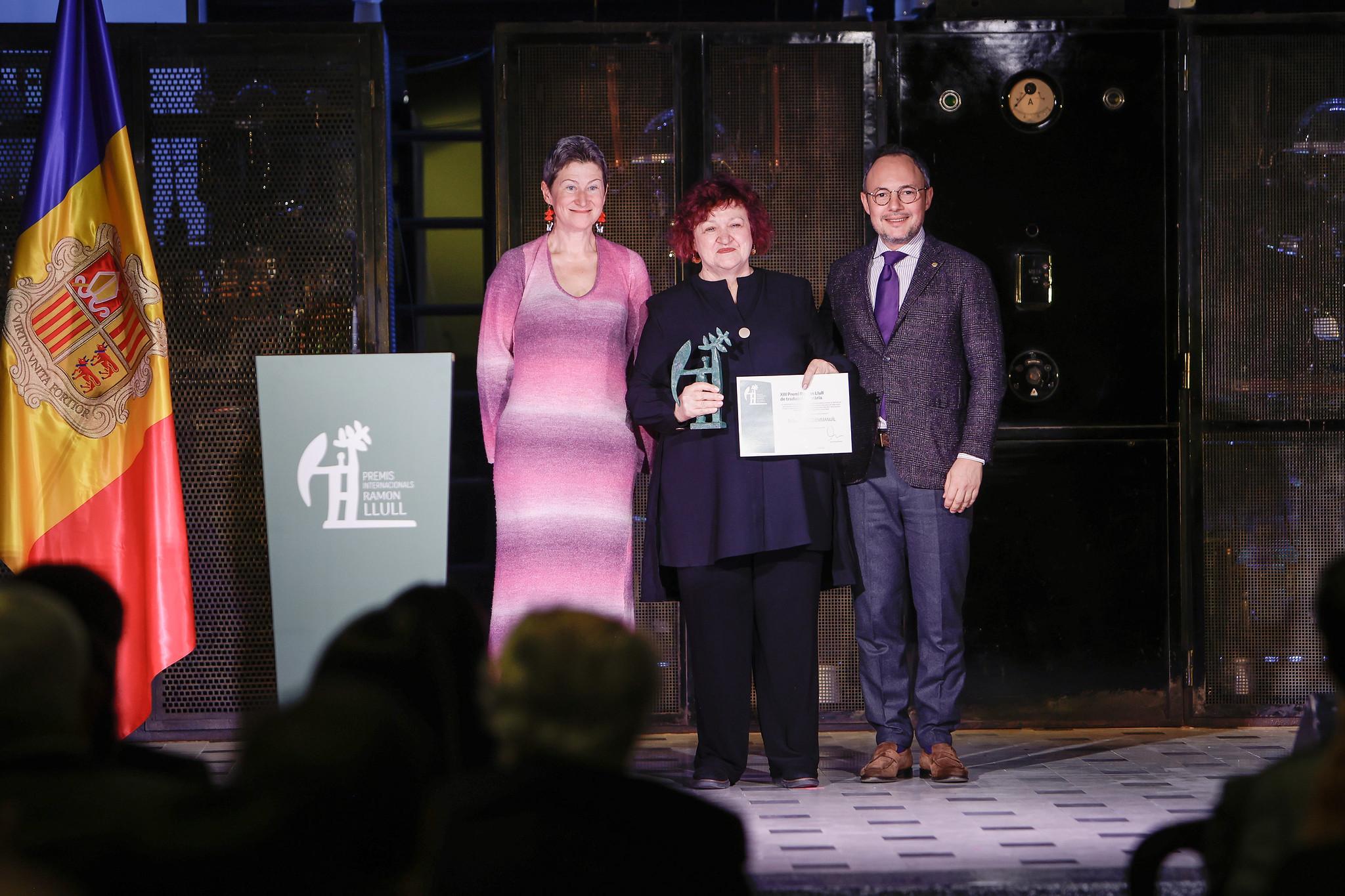 La Fundación Roser Bru, la traductora Tiziana Camerani, la filóloga Maria Khatziemmanuïl y el defensor del uso del friulano William Cisilino, galardonados en los Premios Internacionales Ramon Llull