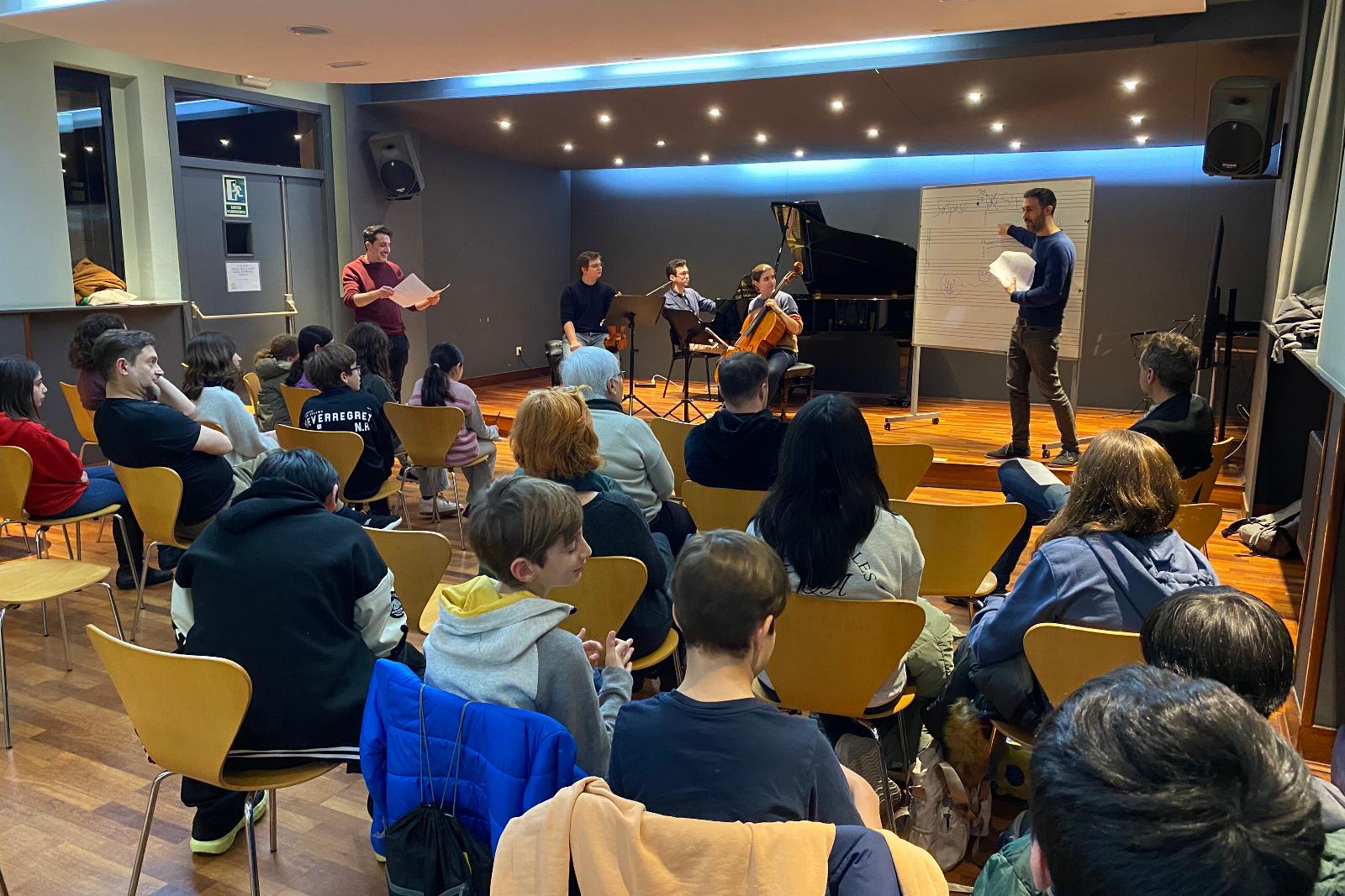 Assaig obert del Trio Defilló pels alumnes de l’Escola Municipal de Música