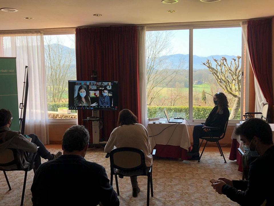 Sessió entre els residents de PRo365, el Llull i Théâtre de Vanves